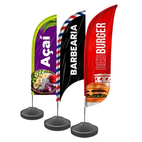 WINDBANNER PEQUENO - COM BASE DE CONCRETO