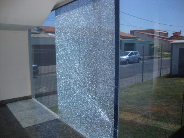 ?PS 4000 OU PS 4 ANTI IMPACTO, ANTI VANDALISMO,